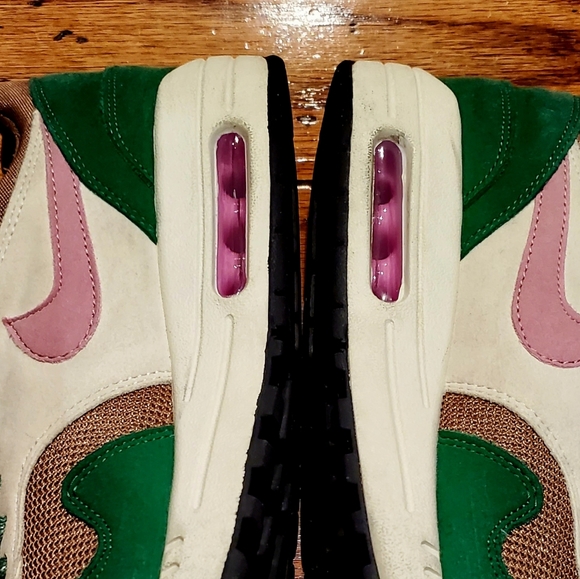 NIKE AIR MAX - Picture 6 of 9